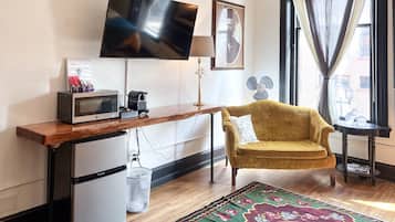 1 bedroom, premium bedding, down duvets, individually decorated