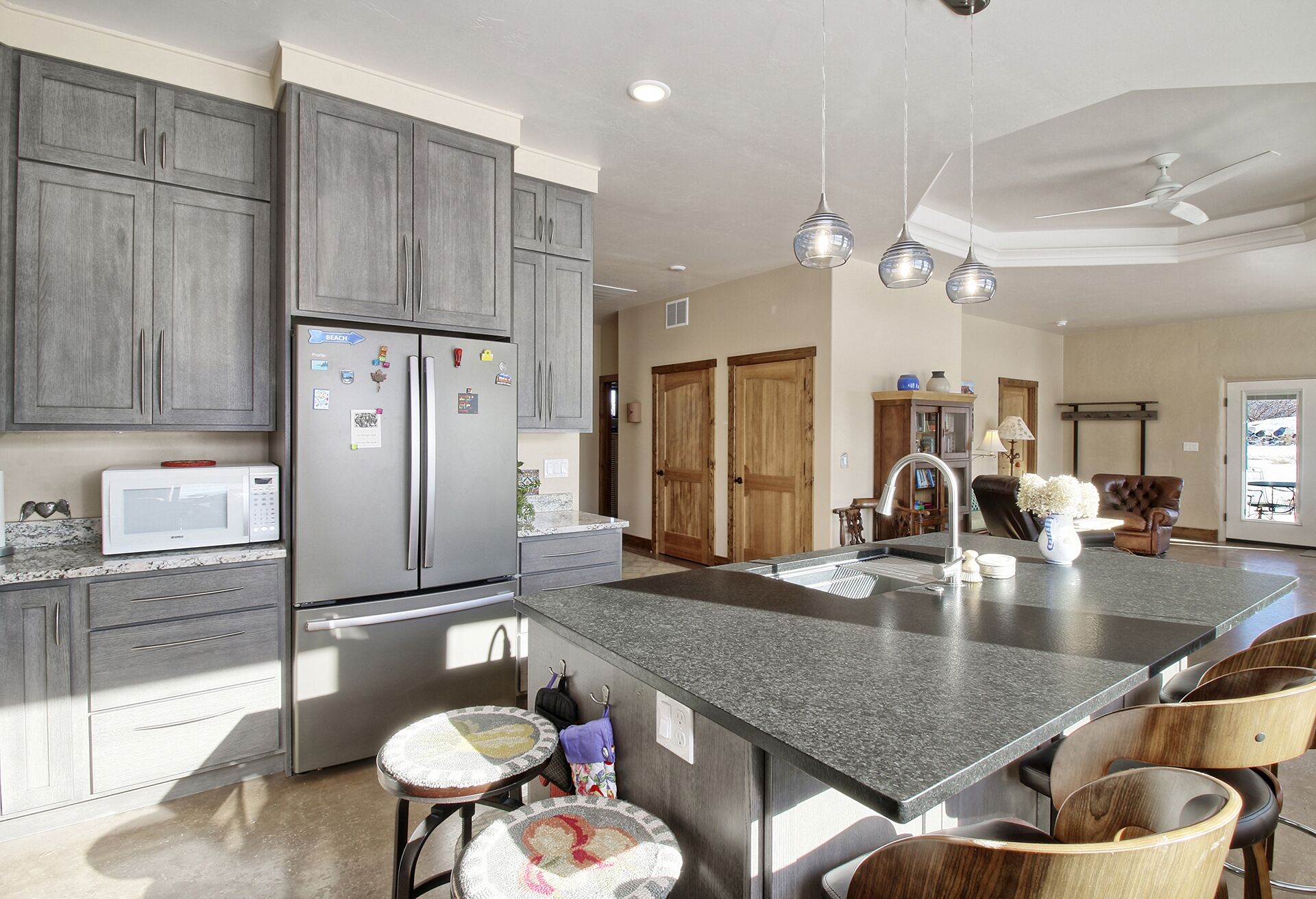 Vini's House, a Cool Creek Retreat