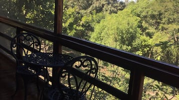 Comfort Tree House, 2 Queen Beds, Garden View, Garden Area | Balcony view