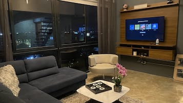 Smart TV, video library