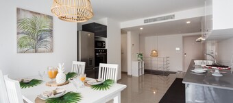 3 bedroom apartment on the seafront