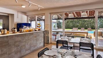 Gratis frukostbuffé varje dag