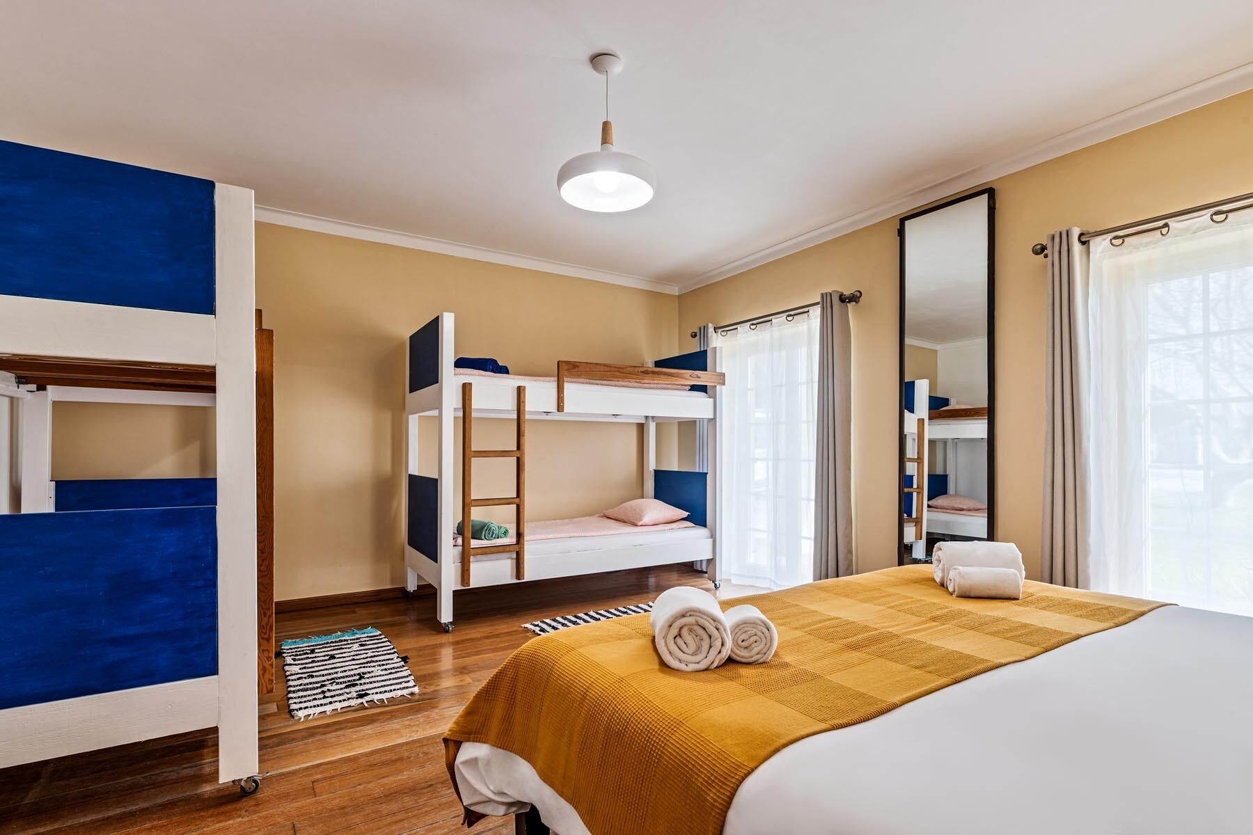 Family Room | Free WiFi, bed sheets