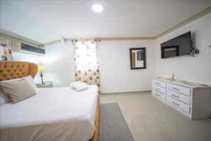 2 Schlafzimmer, Zimmersafe, Bügeleisen/Bügelbrett, kostenloses WLAN