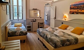 Camera tripla | Minibar, una cassaforte in camera, una scrivania, insonorizzazione