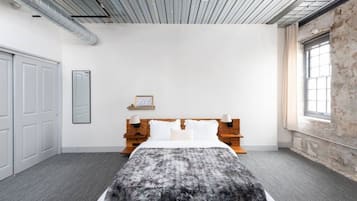 1 habitación, escritorio, tabla de planchar con plancha y wifi gratis