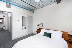 2 chambres, fer et planche Ă  repasser, Wi-Fi gratuit, draps fournis