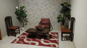 TV de tela plana 32 polegadas com canais a cabo, TV