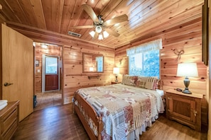 5 chambres, fer et planche à repasser, accès Internet, draps fournis