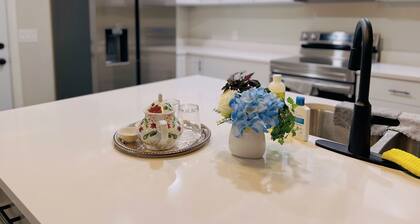 New 3br/6beds/2ba near UA/stadium/Banner hospital