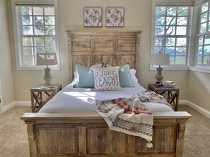 7 bedrooms, desk, iron/ironing board, free WiFi