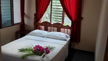 Habitación económica | Ropa de cama