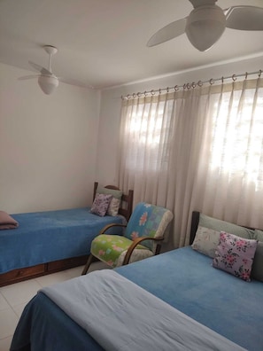 4 bedrooms, iron/ironing board, free WiFi, bed sheets