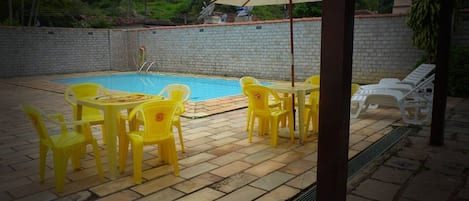 Piscine extérieure