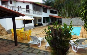 Outdoor dining - Space 579 is the ideal place for you and your family! (Miguel Pereira)