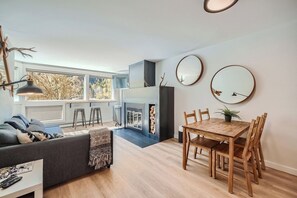 Smart-TV, peis og DVD-spiller