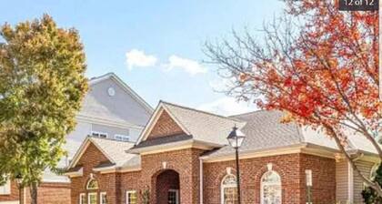Free Parking, 1BR/1BA, W/D, Keurig Coffee, Mosaic