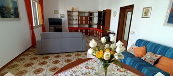 Beach house 9 places independent with garden and barbecue CIN IT081020C23DP4ZB5R