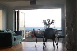 Interior - Serenity "your calm seafront retreat" (Seaford)