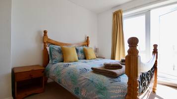 2 bedrooms, free WiFi, bed sheets