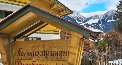 Rustikal eingerichtete FeWo Fagstein mit 2 Schlafzimmern und Balkon
