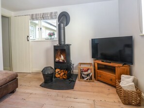 Cottage | Interior - Wrens Nest (Kingsbridge)
