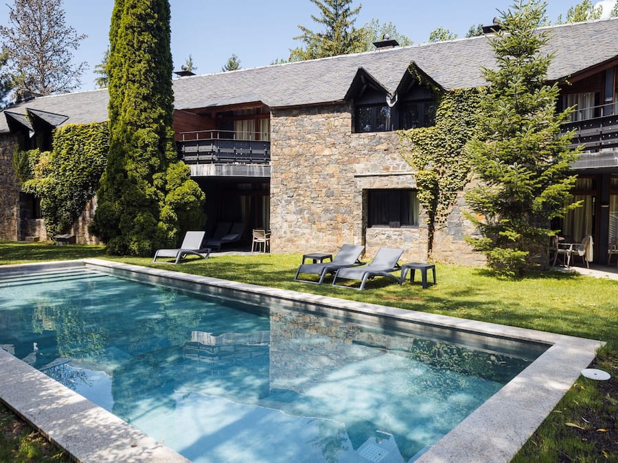 Seasonal outdoor pool, open 9:00 AM to 9:00 PM, pool umbrellas