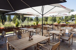 Terrace/patio - Hotel Xalet del Golf (Bolvir)