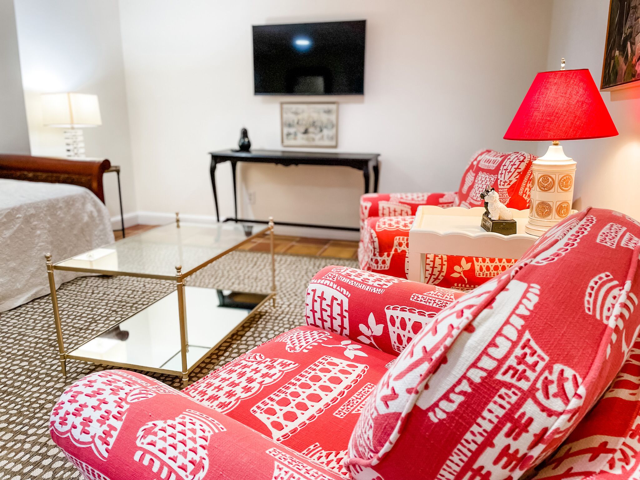 Best Apt in Chevy Chase DC Big Sleeps 4-5, 4 blks to Metro