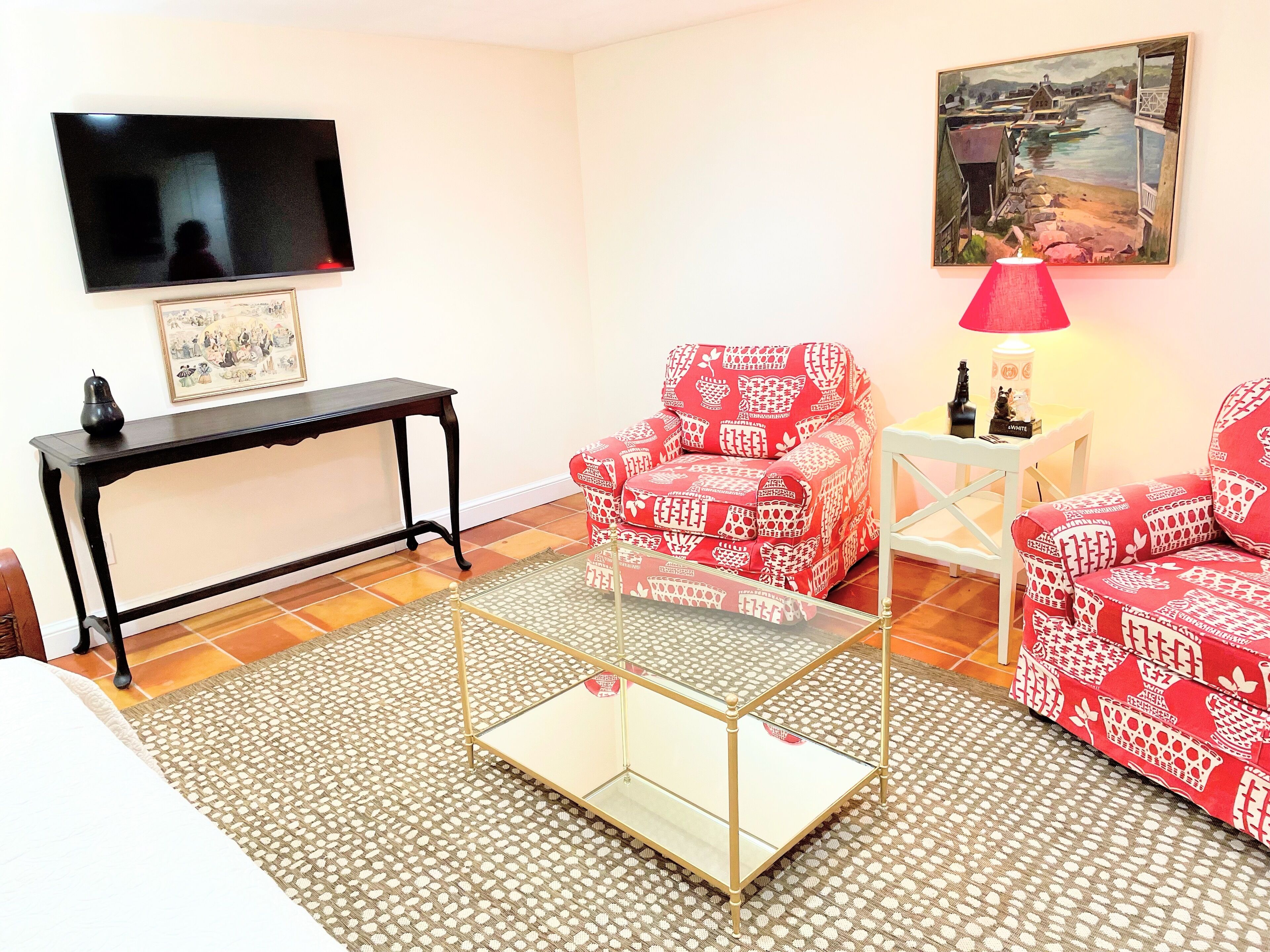 Best Apt in Chevy Chase DC Big Sleeps 4-5, 4 blks to Metro
