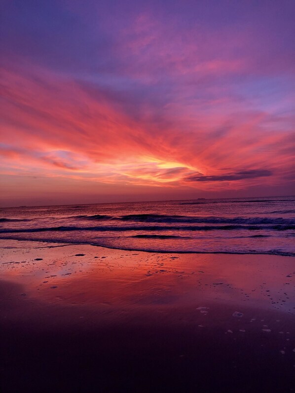 Beach nearby, beach towels