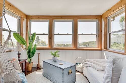 Ancestral home, Charlevoix - Saint-Irénée Beach & St. Lawrence River view