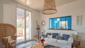 Living area - Charming house with sea view in Bormes (Bormes-les-Mimosas)
