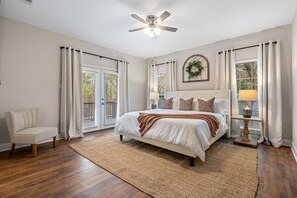 4 chambres, bureau, fer et planche à repasser, Wi-Fi gratuit