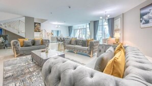Deluxe Apartment, Ensuite, Pool View (4 Bed) | Lounge - Luxurious 4 Bedroom Duplex Villa Apartment Near JBR (Dubai)