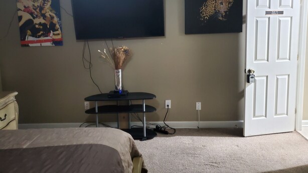 1 bedroom, free WiFi - KingQueen Suite 113 (Columbia)
