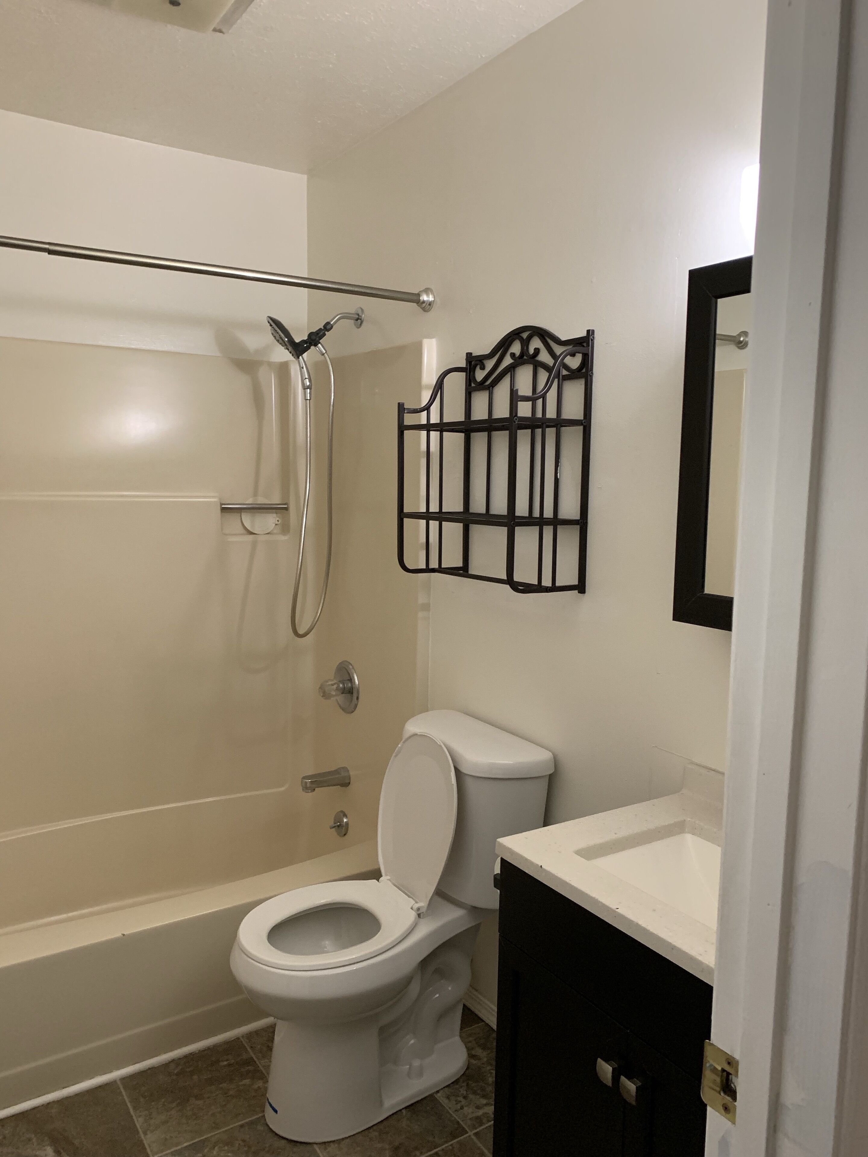 Gem House on Riverfront: