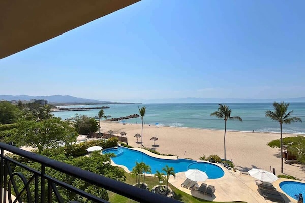 Romantic oceanfront terrace in the penthouse — perfect for sunsets and stargazing