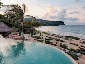 Outdoor pool, a heated pool - Beachfront Penthouse Private Cook & Concierge (Punta Mita)