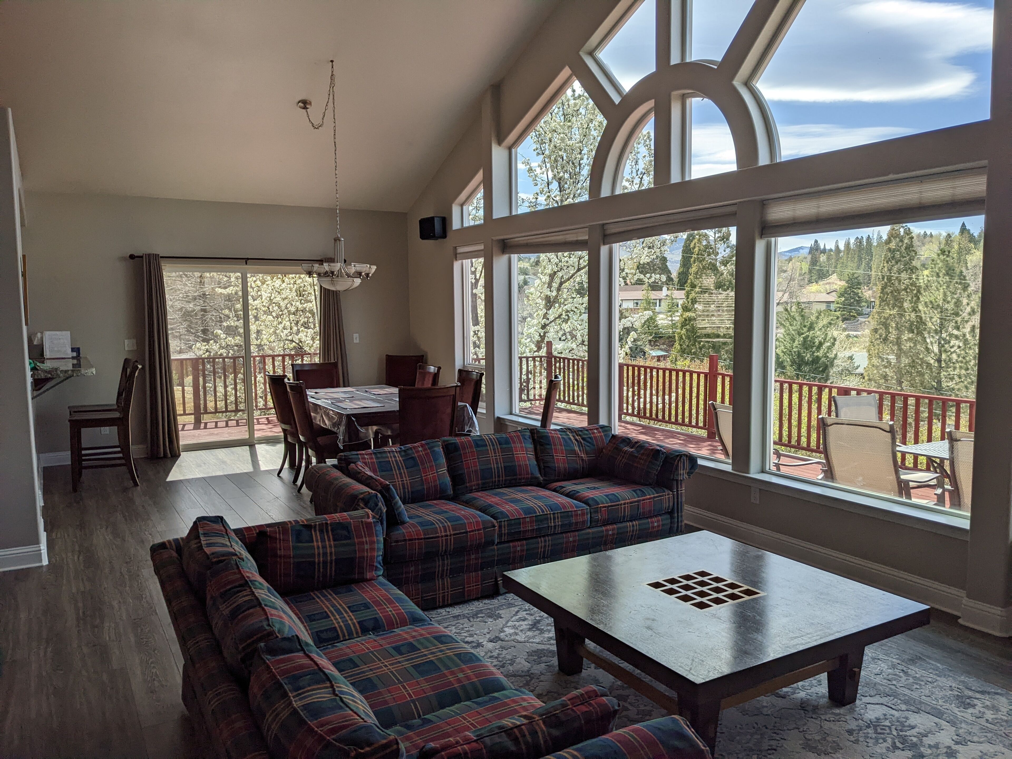 Spectacular Views 4 BR, single-family@ Reno Old SW