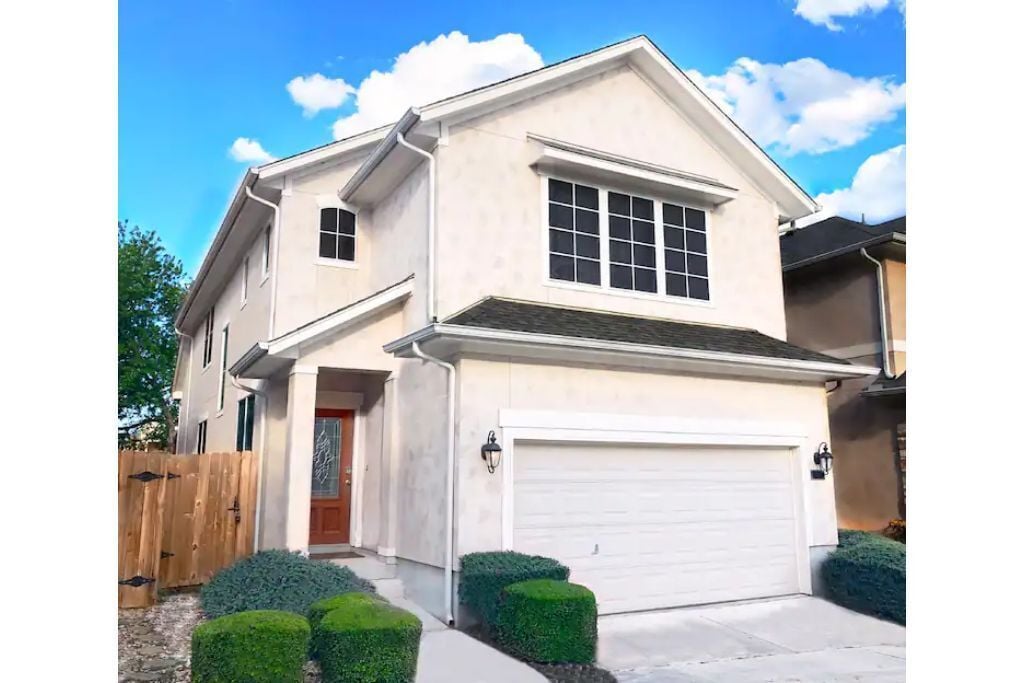 Covid-Safe Gated Home Perfect for School & Work