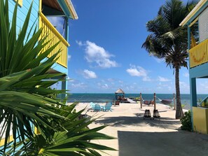 Exterior - Colinda Cabanas (Caye Caulker)