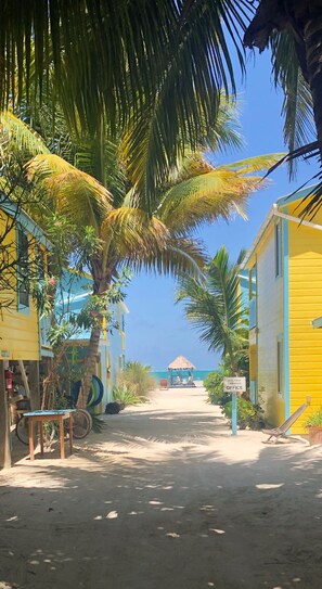Reception - Colinda Cabanas (Caye Caulker)