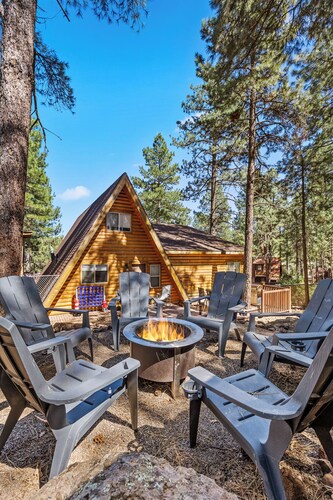 Nakai Trail Vacation Rental | 4-BR A-Frame in Kachina Village, Flagstaff | Loft • Firepit  • Game Rm • Sauna • New Bathroom