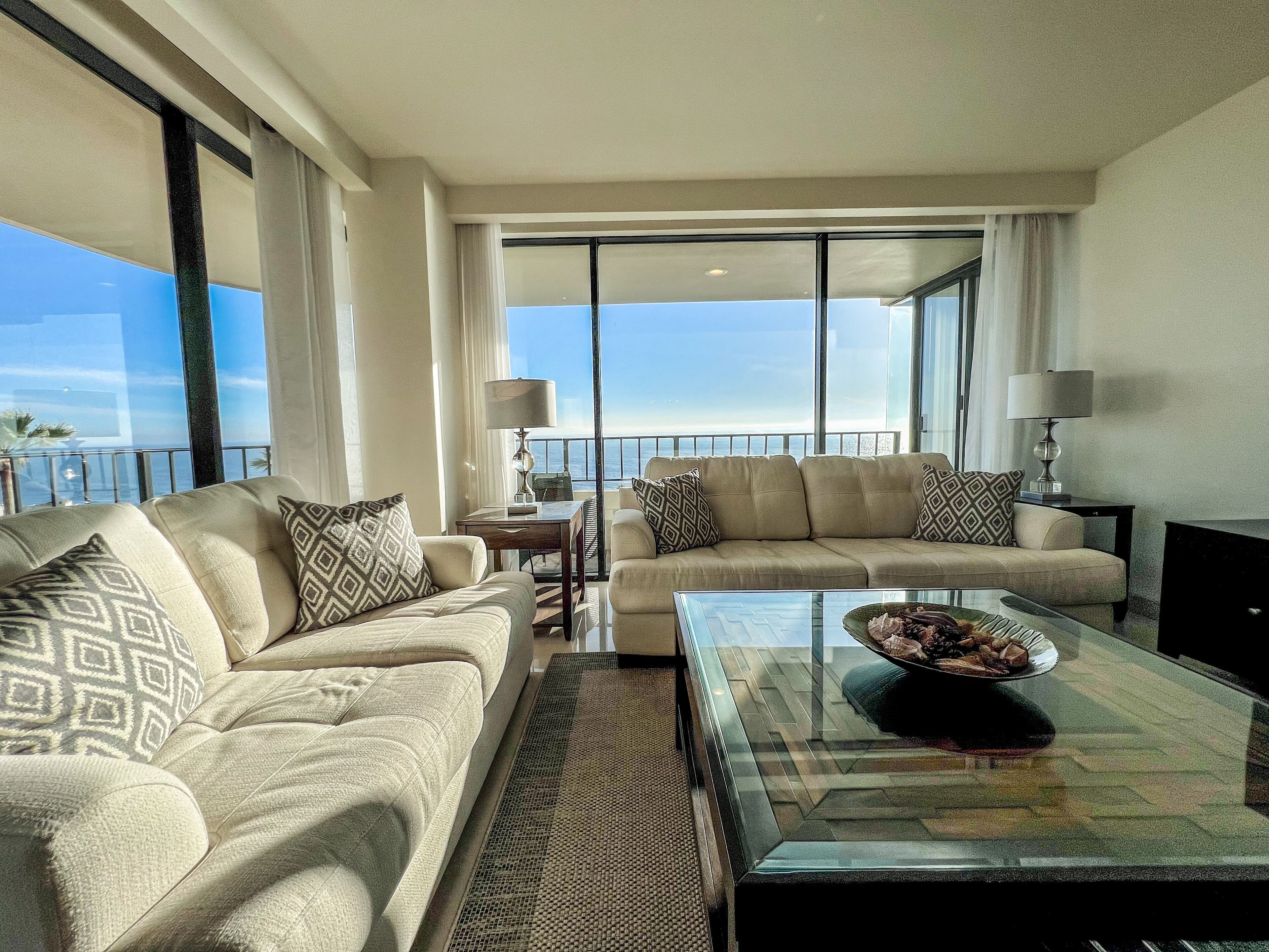 LOVELY OCEANVIEW CONDO/CALAFIA/3RD FLOOR/ROSARITO