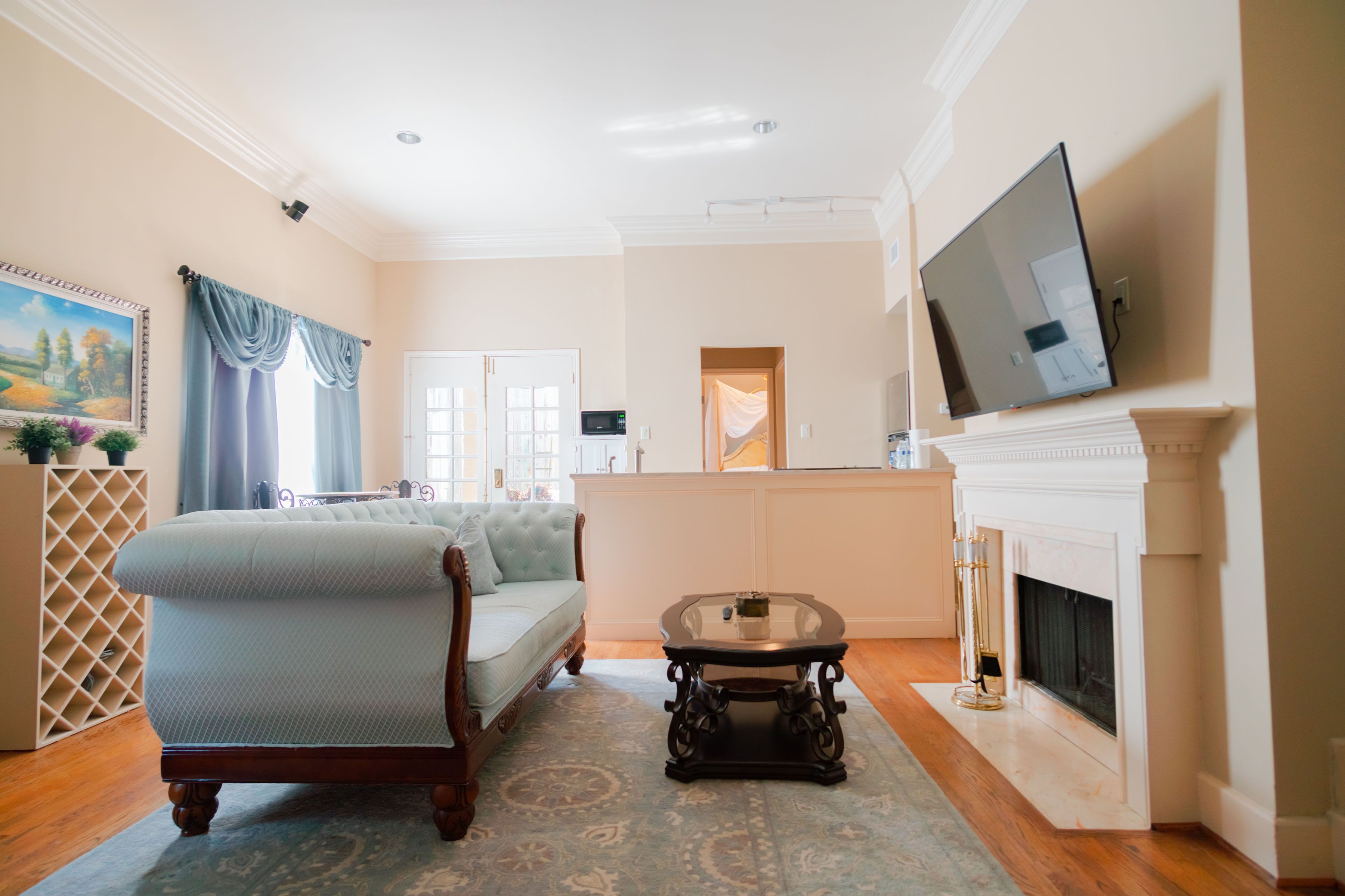 The Bonaparte Suite - Central Houston Luxury