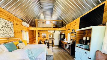 3 間睡房、免費 Wi-Fi、床單