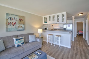 Smart TV, books, video library
