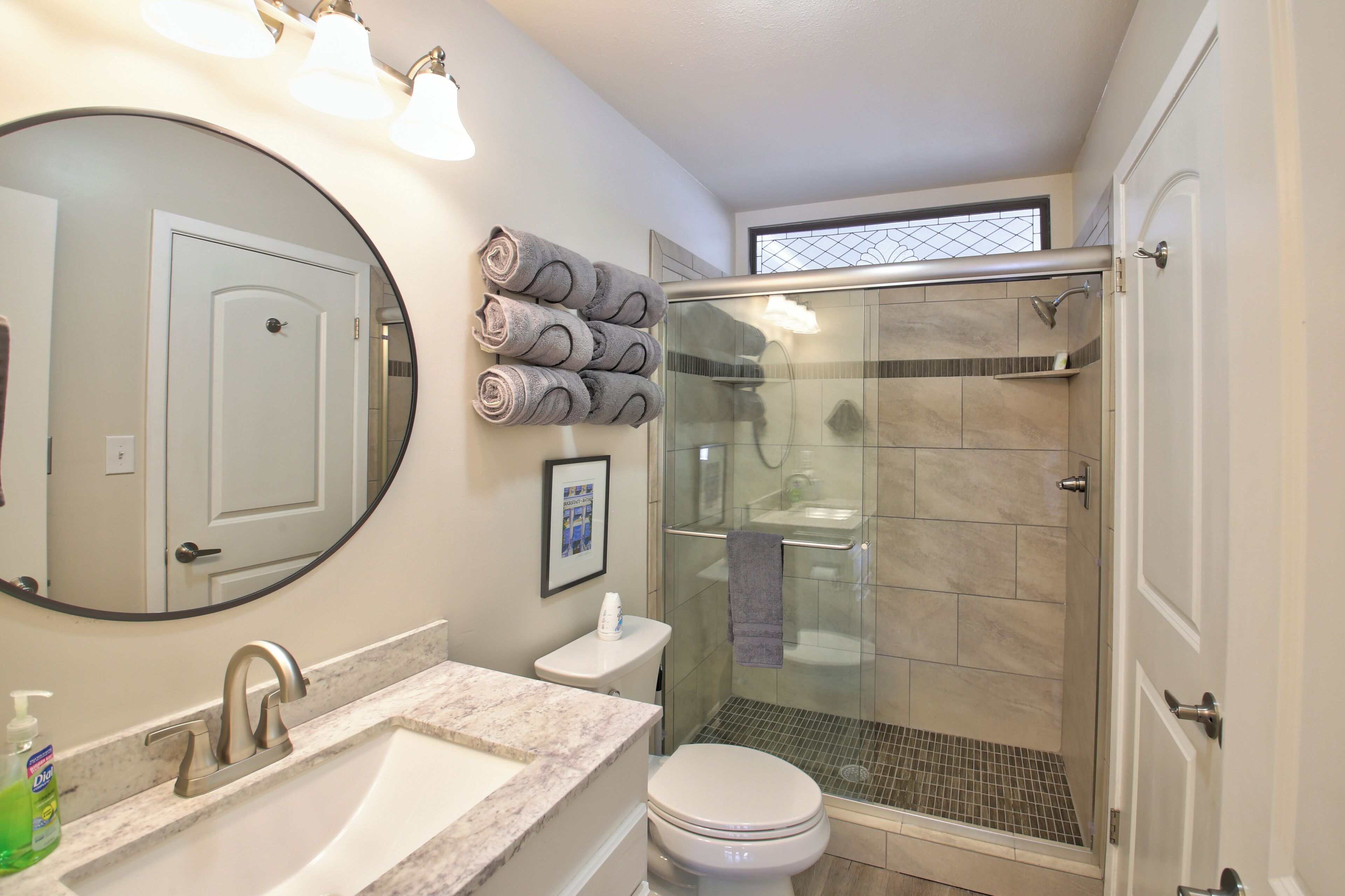 Sweet Lake Get Away (#2) in the Heart of Hot Springs