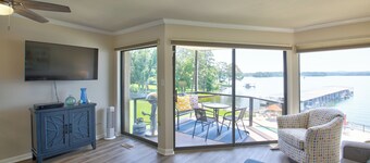 Sweet Lake Get Away (#2) in the Heart of Hot Springs